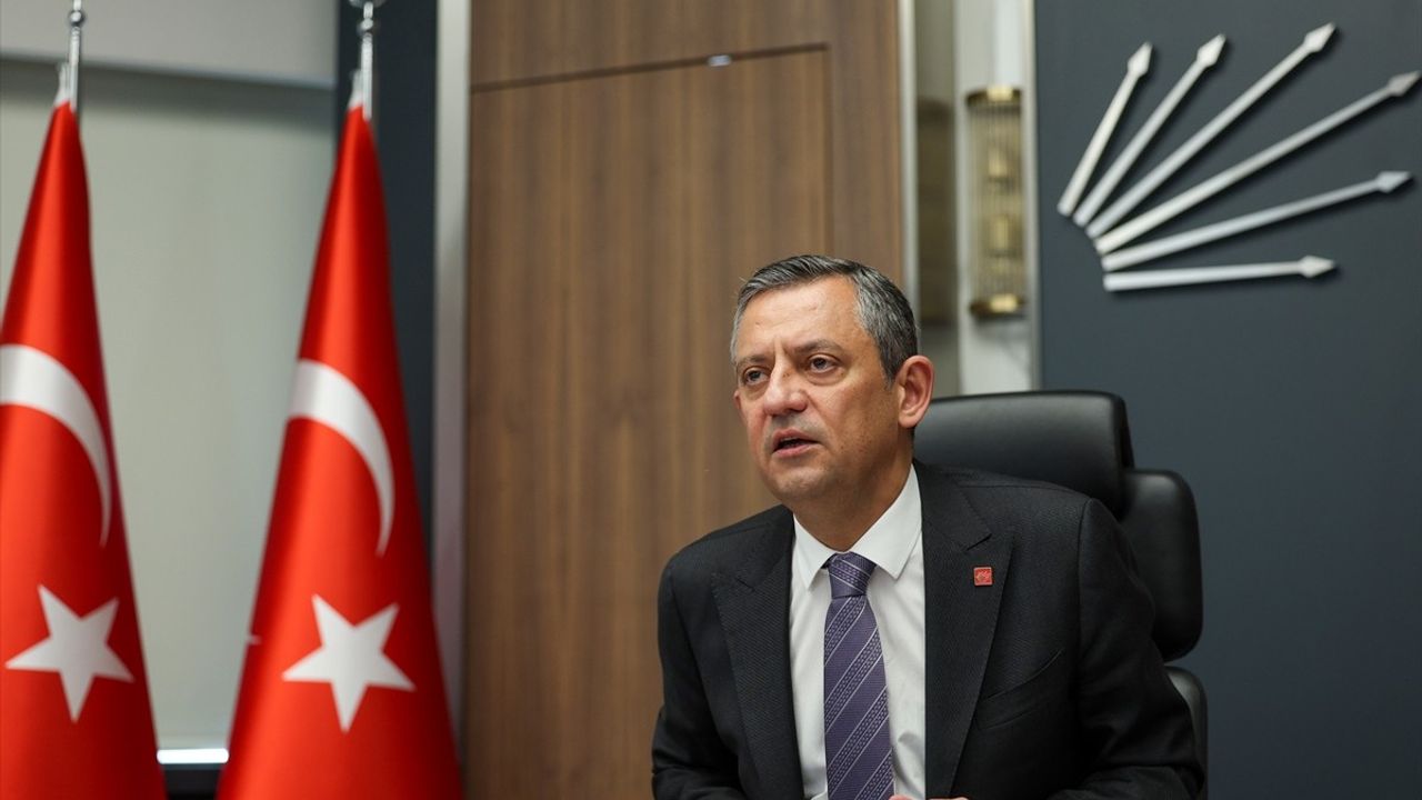 CHP Genel Başkanı Özgür Özel, Dış Politika Danışma Kurulu Toplantısı'na Başkanlık Etti