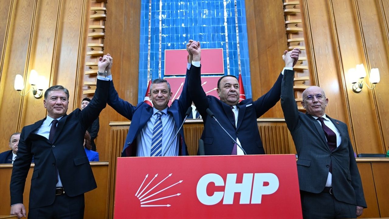 CHP Genel Başkanı Özgür Özel, Kadına Yönelik Şiddet ve Sosyal Adalet Üzerine Açıklamalarda Bulundu