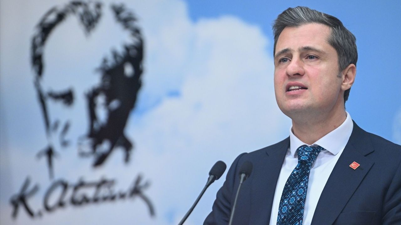 CHP Sözcüsü Yücel: 'Mansur Başkan'a da haksız uygulamalar peşindeler'