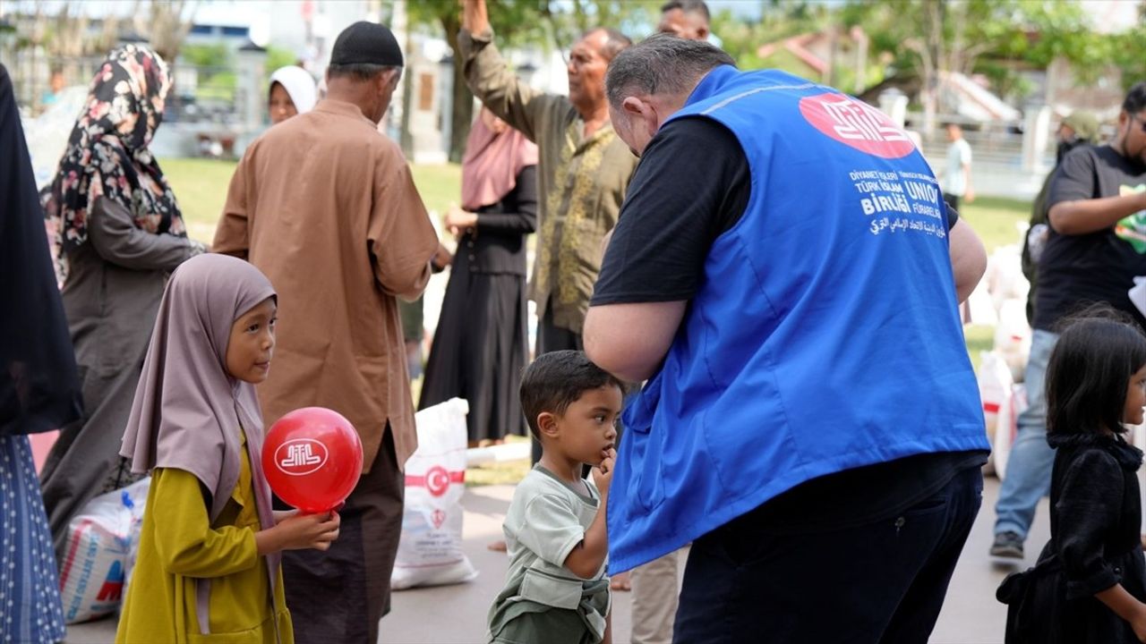 DİTİB, Ramazan Ayında 23 Ülkede İhtiyaç Sahiplerine Yardımda Bulundu