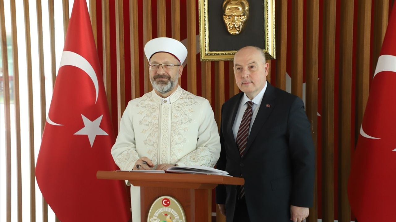 Diyanet İşleri Başkanı Ali Erbaş Denizli Valiliğini Ziyaret Etti