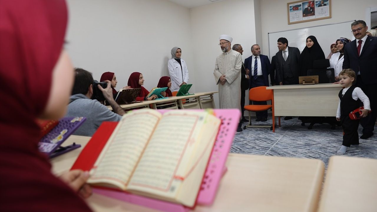 Diyanet İşleri Başkanı Erbaş, Iğdır'da Kur'an Kursu Açılışında Önemli Mesajlar Verdi