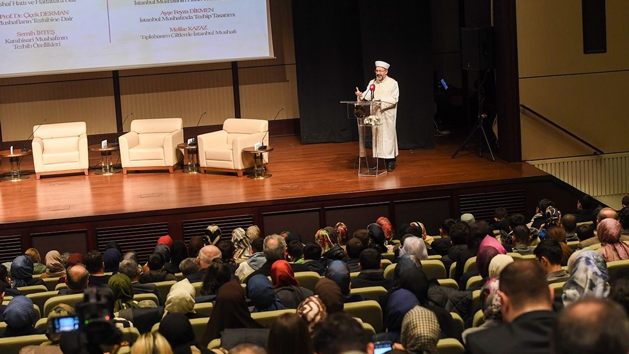 Diyanet İşleri Başkanı Erbaş: "İnsanlık Kur'an'ın İlkelerine Daha Fazla Muhtaç"