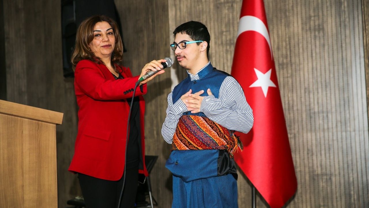 Diyarbakır'da 21 Mart Dünya Down Sendromu Günü Farkındalık Etkinliği Gerçekleştirildi