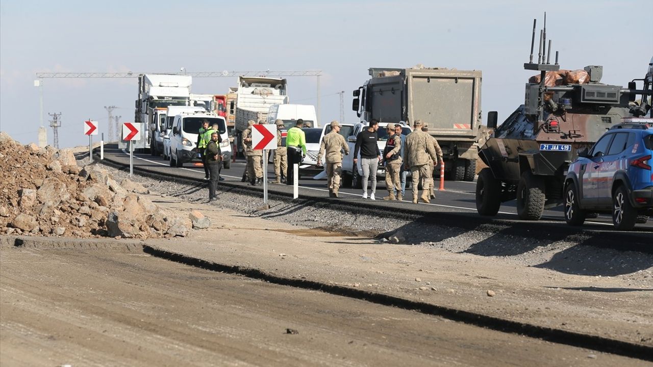 Diyarbakır'da Silahlı Saldırı: Bir Kişi Ağır Yaralı