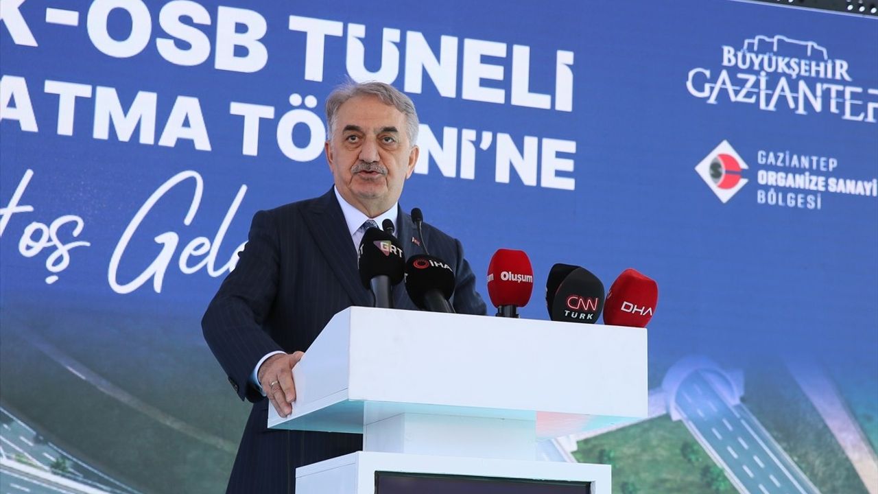 Dülük-OSB Tüneli Temel Atma Töreni'nde Ulaştırma ve Altyapı Bakanı Uraloğlu Açıklamalarda Bulundu