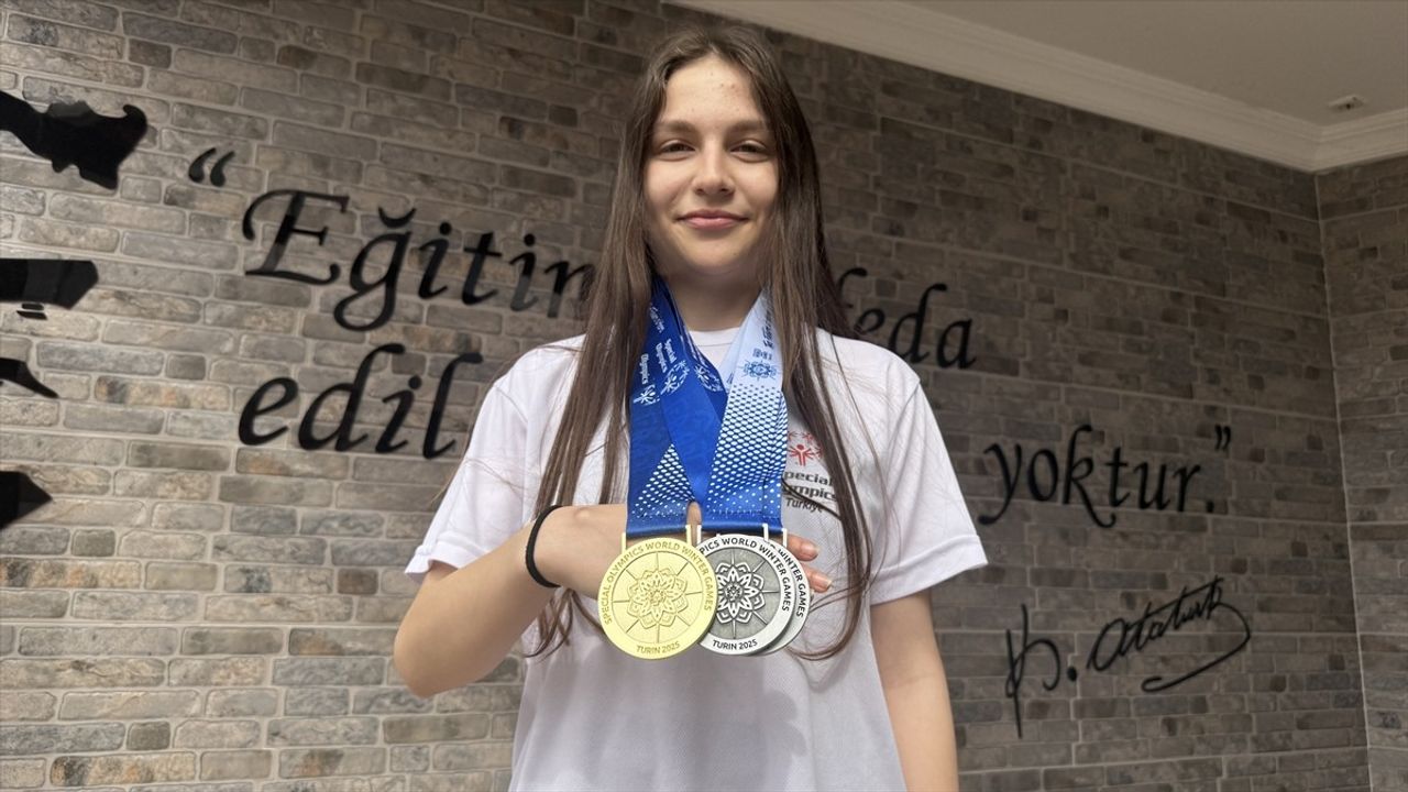 Eda Nur Biçer, 2025 Özel Olimpiyatlar Dünya Kış Oyunları'nda Başarı Sağladı