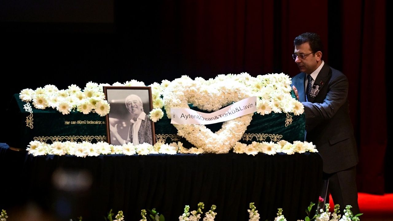 Edip Akbayram için CRR'de anma töreni düzenlendi