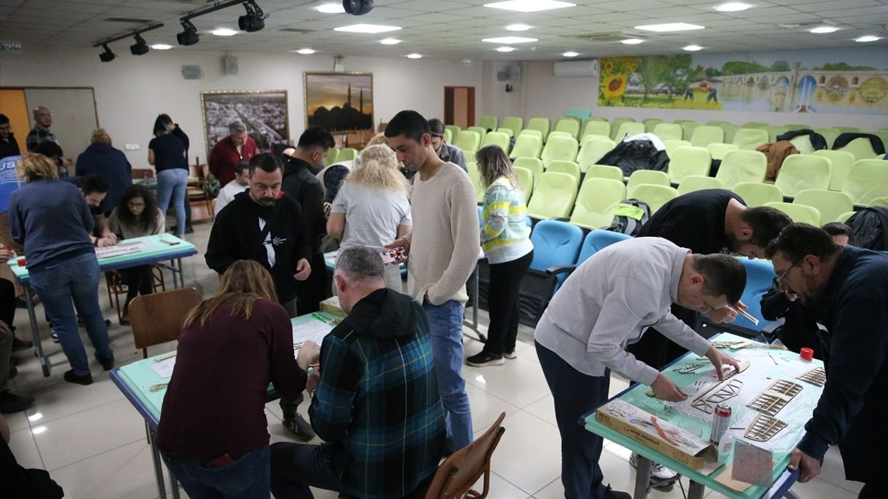 Edirne'de Öğretmenlere Yönelik Model Planör Eğitimi ve Hakemlik Semineri Gerçekleştirildi