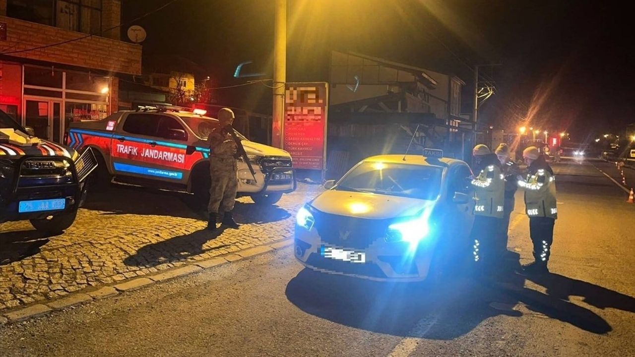 Erzurum'da 106 Araç Trafikten Menedildi