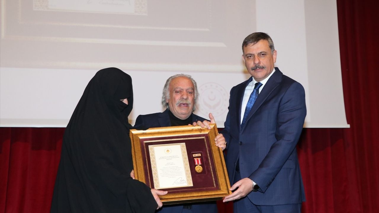 Erzurum'da Devlet Övünç Madalyası ve Beratı Töreni Düzenlendi