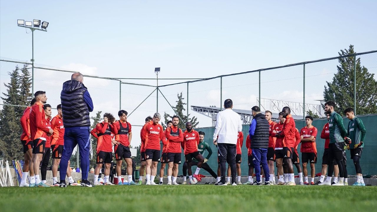 Gaziantep FK, Konyaspor Maçına Hazırlıklarını Sürdürüyor