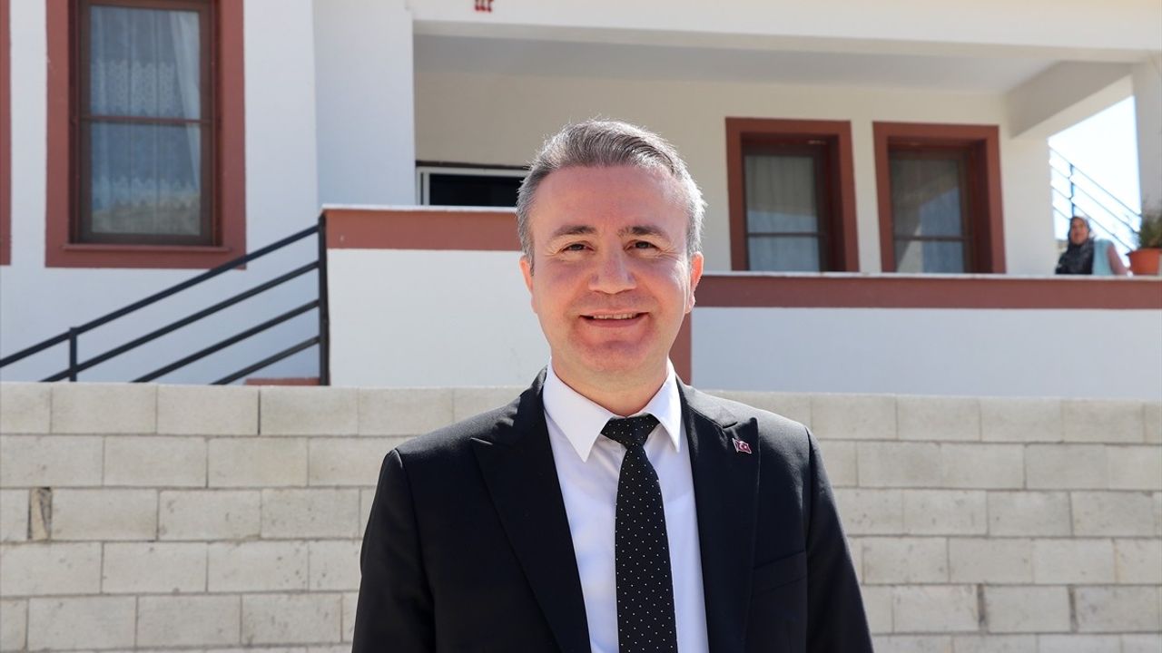 Gaziantep'te Depremzedelere Yerinde Dönüşüm Projesi ile 1,3 Milyar Lira Destek