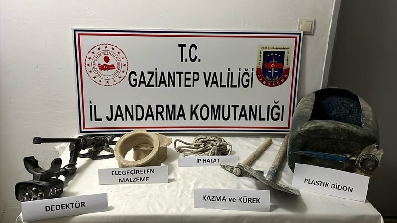 Gaziantep'te Kaçak Kazı Yaparken İki Şahıs Yakalandı