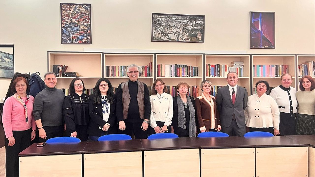 Gürcistan'da Türkoloji Çalışmalarında İşbirliği Güçleniyor