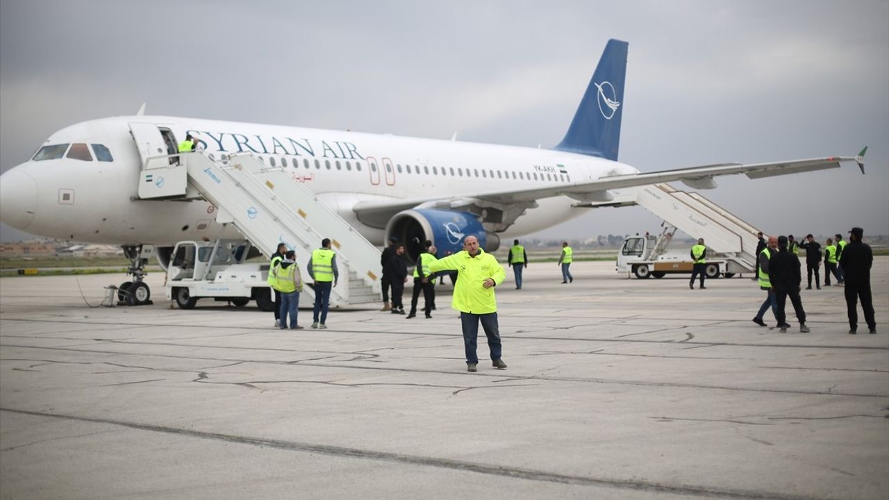 Halep Uluslararası Havalimanı Bakım Çalışmalarının Ardından Yeniden Hizmete Açıldı