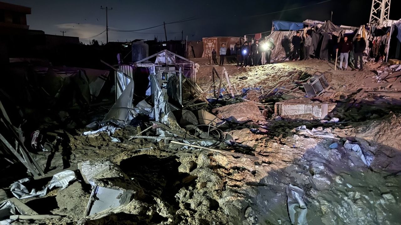 Hamas Üyesi Salah el-Berdevil ve Eşi İsrail Saldırısında Hayatını Kaybetti