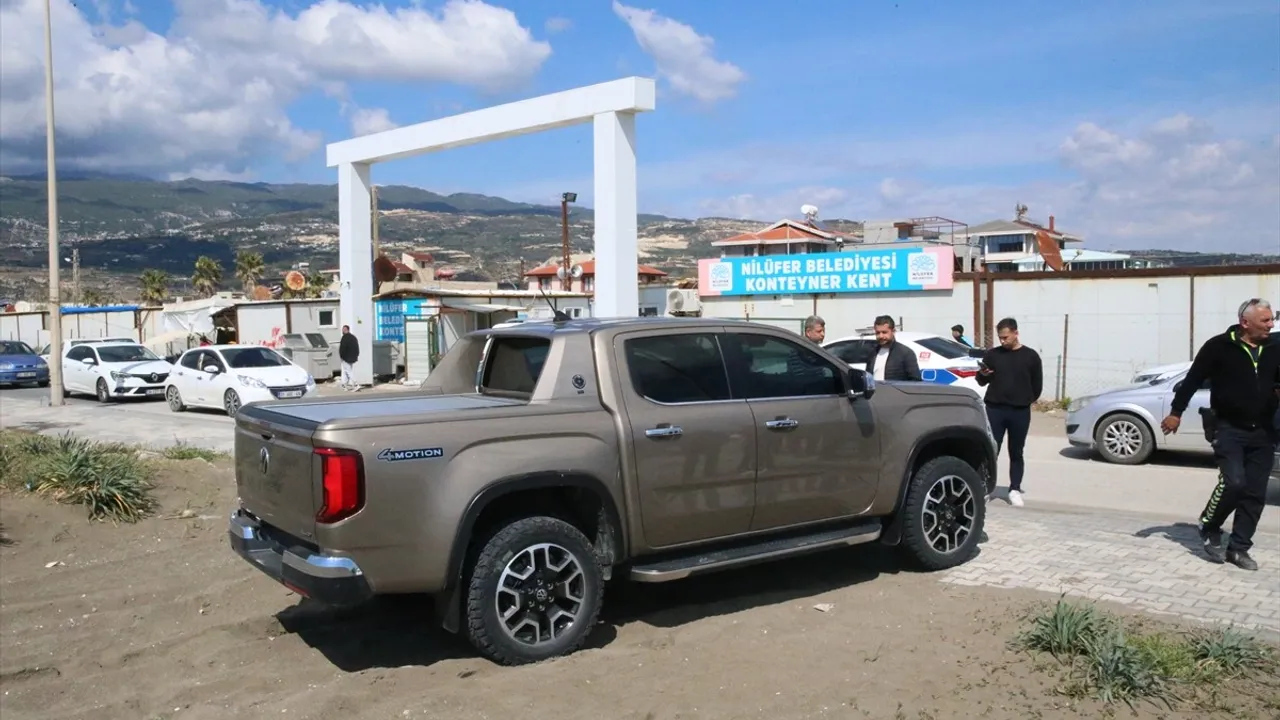 Hatay'da Kumsalda Drift Yapan Sürücüye 47 Bin 235 Lira Ceza Kesildi