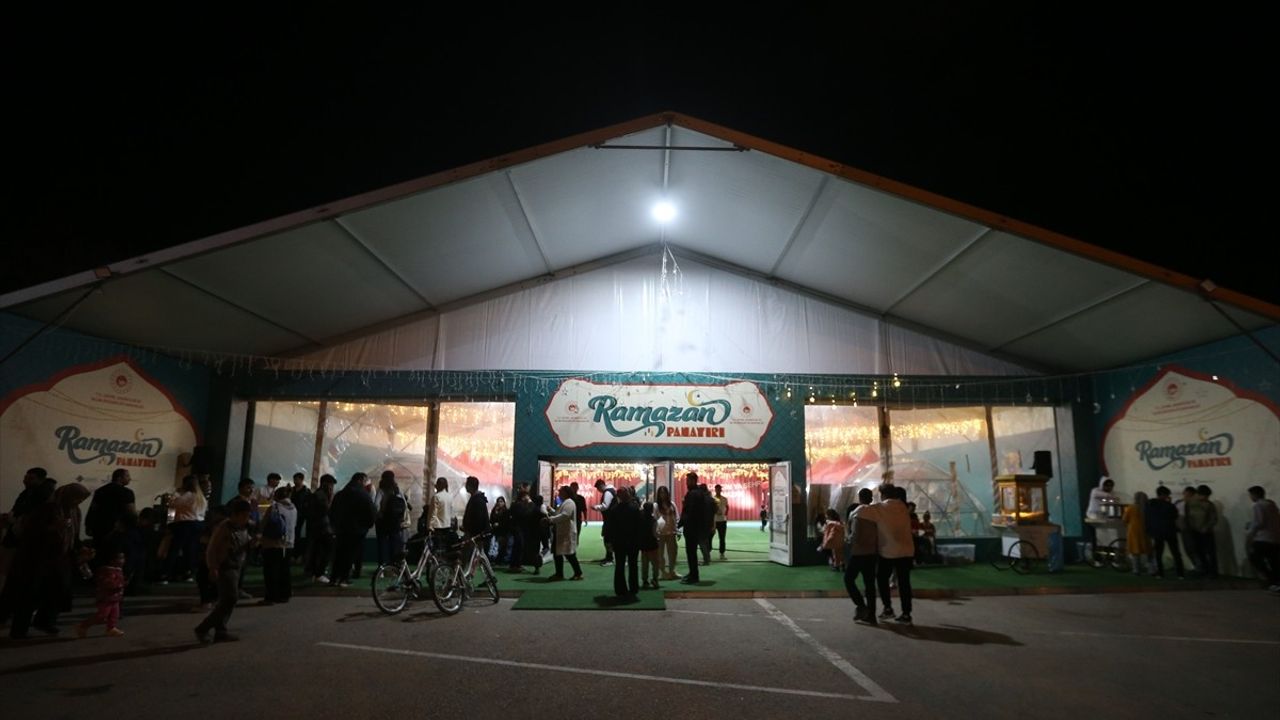 Hatay'da Ramazan Panayırı Kuruldu