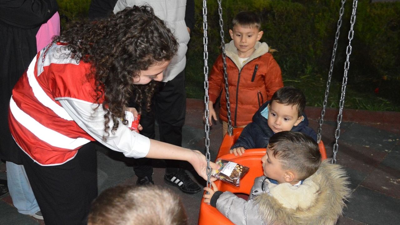 Havza'da Genç Kızılay'dan Bayram Öncesi Anlamlı Etkinlik