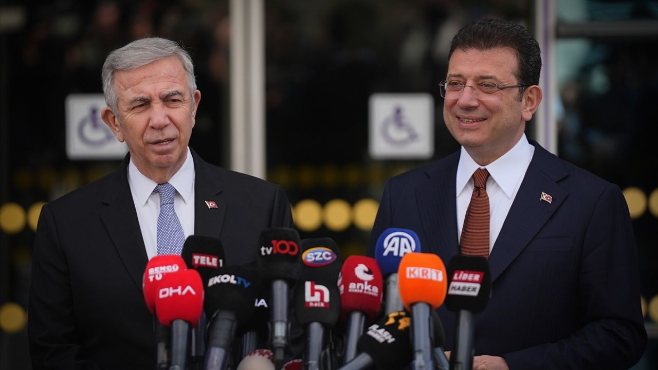 İBB Başkanı İmamoğlu, ABB Başkanı Yavaş'ı Ziyaret Etti