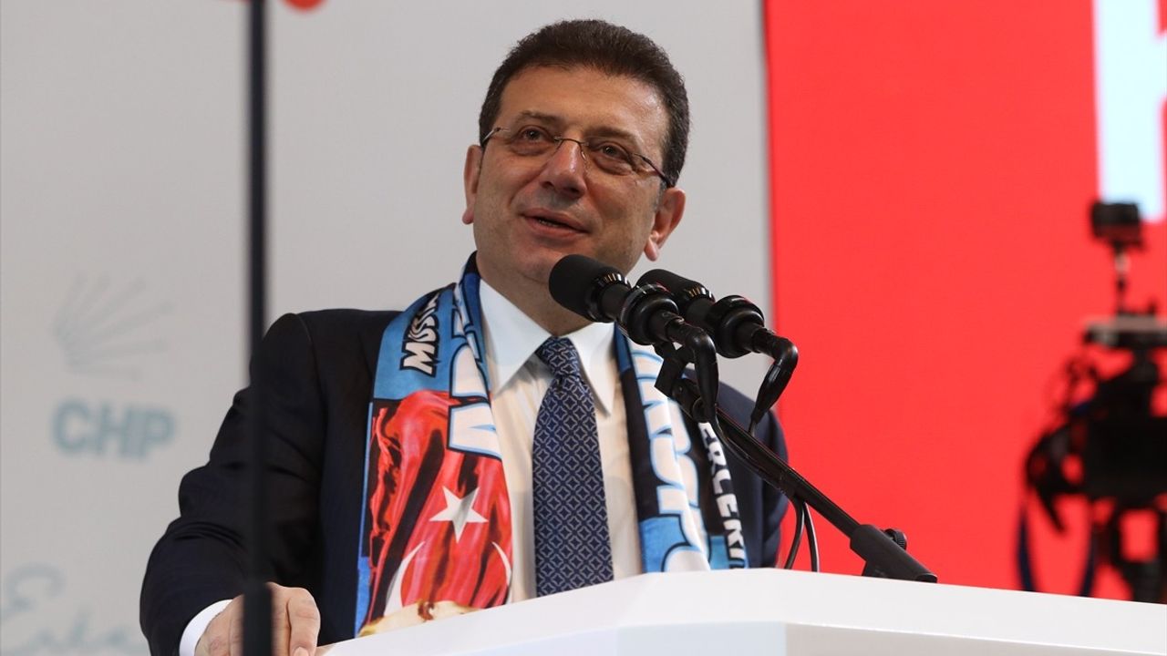 İmamoğlu, Adana'da CHP Ön Seçimleri İçin Partililere Seslendi