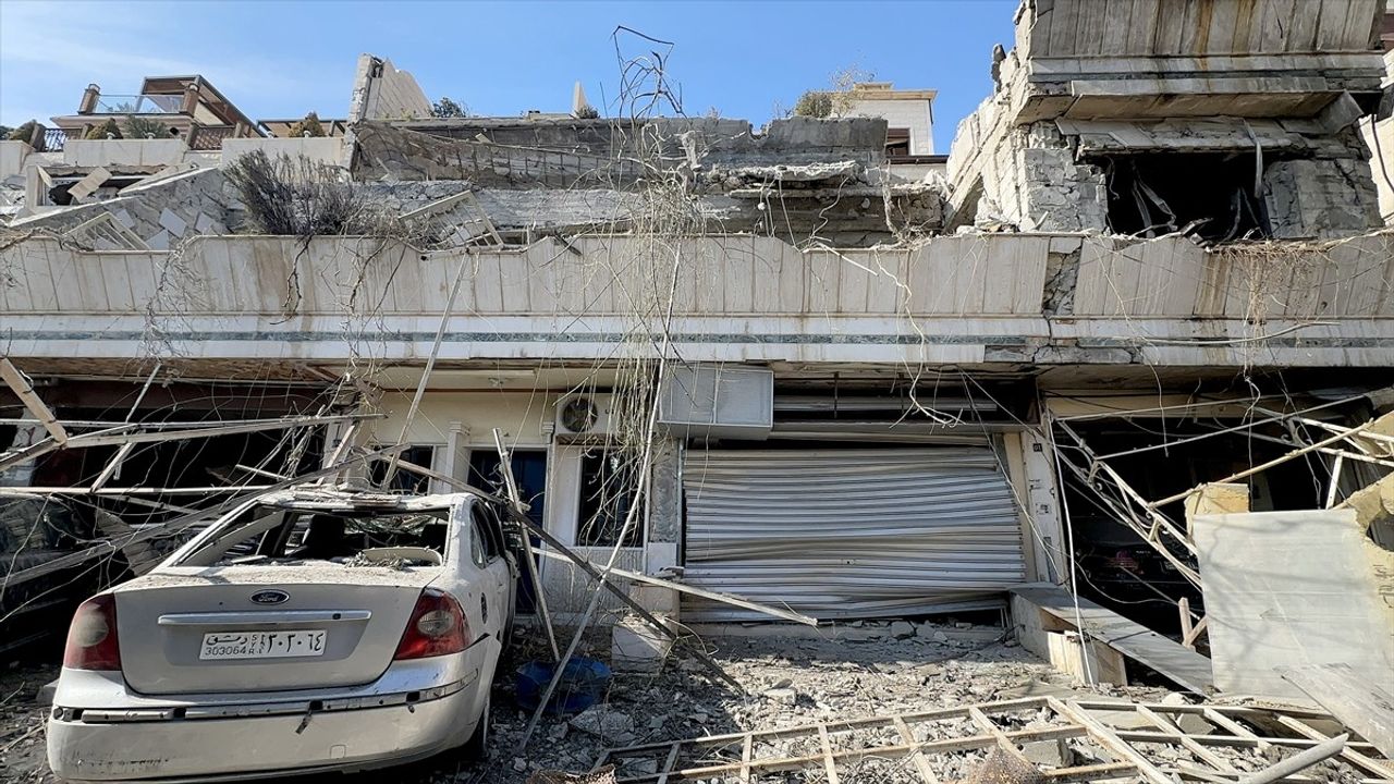 İsrail, Şam'a Hava Saldırısı Düzenledi