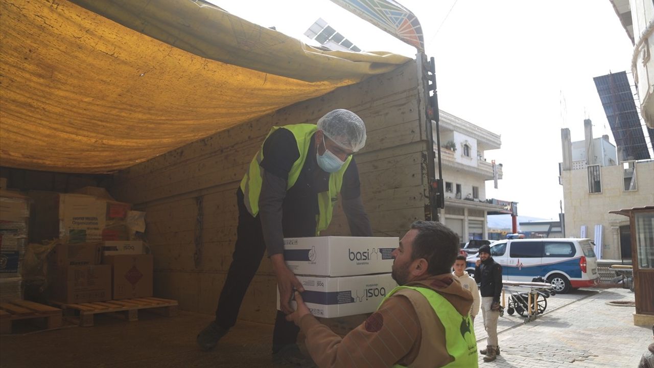 İtalyan Büyükelçi Ravagnan ve DSÖ Heyeti İdlib'deki Şam Hastanesi'ni Ziyaret Etti