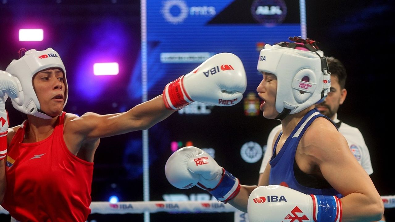Kadınlar Dünya Boks Şampiyonası'nda Yarı Finale Yükselen Milli Sporcular