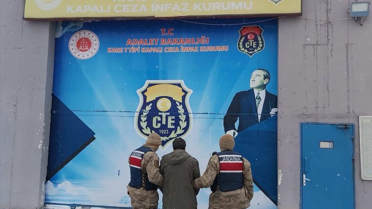 Kars'ta Cinayet Zanlısı Yakalandı: 11 Yıl 8 Ay Hapis Cezası Bulunuyordu