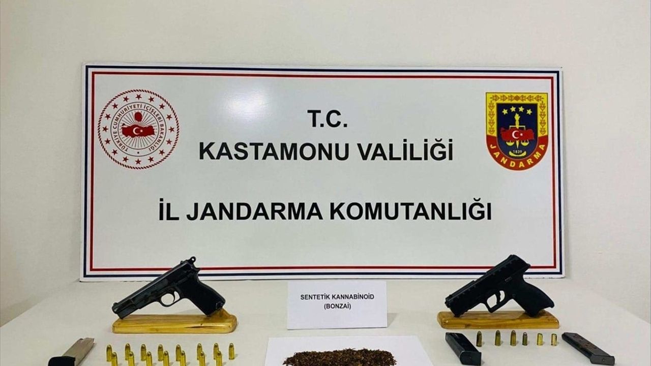 Kastamonu'da Uyuşturucu ve Kaçakçılık Operasyonlarında 3 Zanlı Gözaltına Alındı