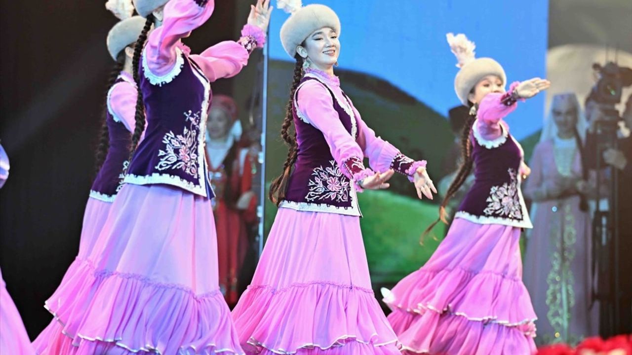 Kazakistan'da Nevruz Bayramı Coşkuyla Kutlanıyor