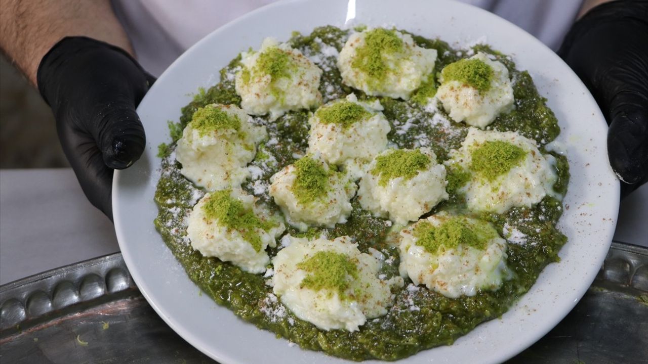 Kilis'in Cennet Çamuru İftar Sofralarının Vazgeçilmezi