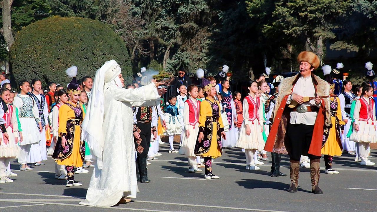 Kırgızistan'da Nevruz Bayramı Coşkuyla Kutlandı