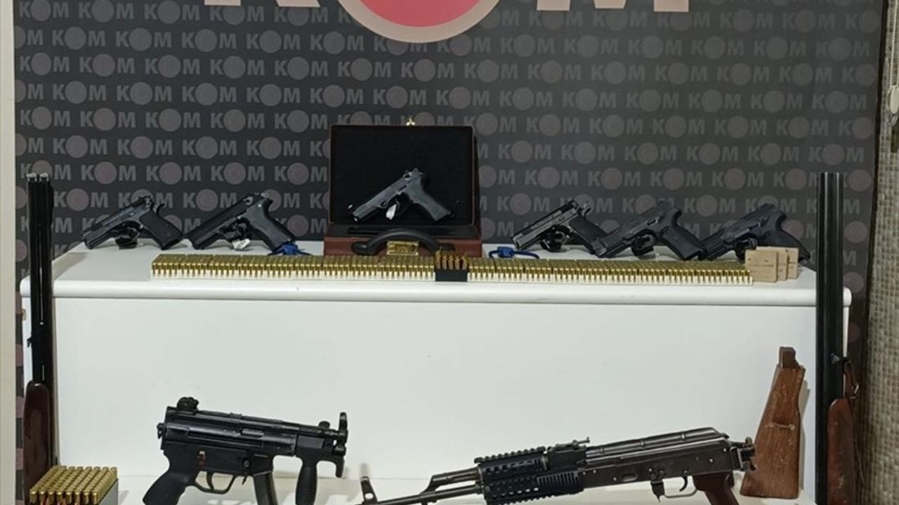Kırıkkale'de Yasa Dışı Silah Ticareti Operasyonu: 3 Şüpheli Gözaltında