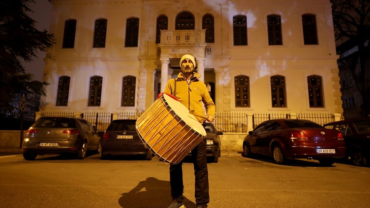 Kırklareli'nde Ramazan Davulcuları Sahur Mesaisine Başladı