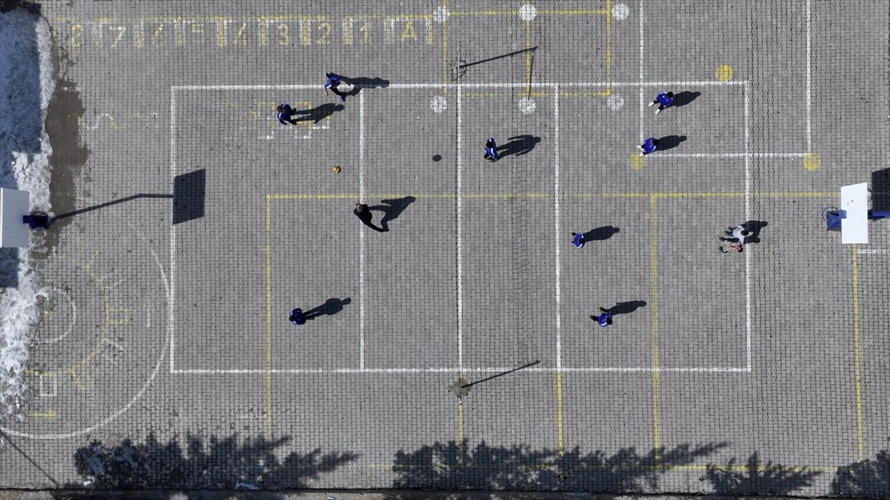 Kırsalda Voleybol ile Yükselen Başarı: Kayseri'nin Genç Yıldızları