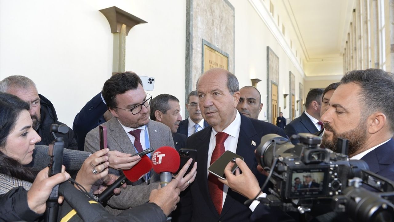 KKTC Cumhurbaşkanı Tatar, Kıbrıs Sorunu Üzerine Açıklamalarda Bulundu