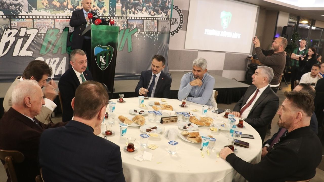 Kocaelispor, Ramazan İftarında Bir Araya Geldi