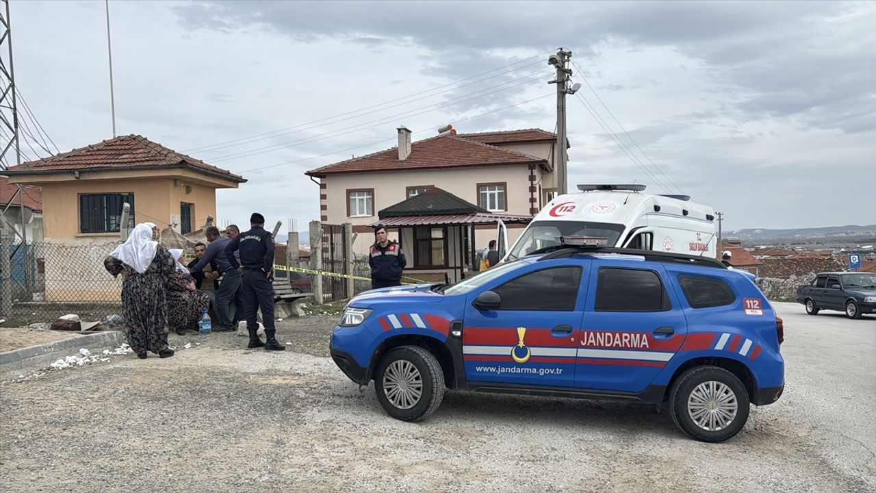 Kütahya'da Av Tüfeğiyle İki Kişiyi Öldüren Zanlı Tutuklandı