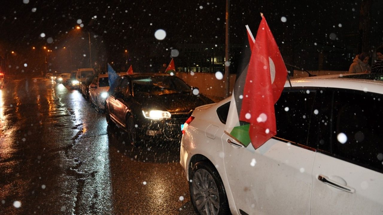 Kütahya'da Gazze'ye Destek Konvoyu Oluşturuldu