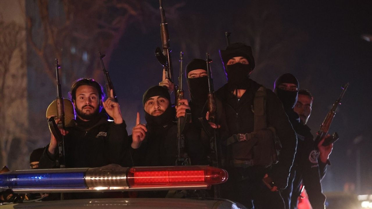 Lazkiye'de Suriye Ordusu'na Yönelik Operasyon: 11 Güvenlik Görevlisi Hayatını Kaybetti