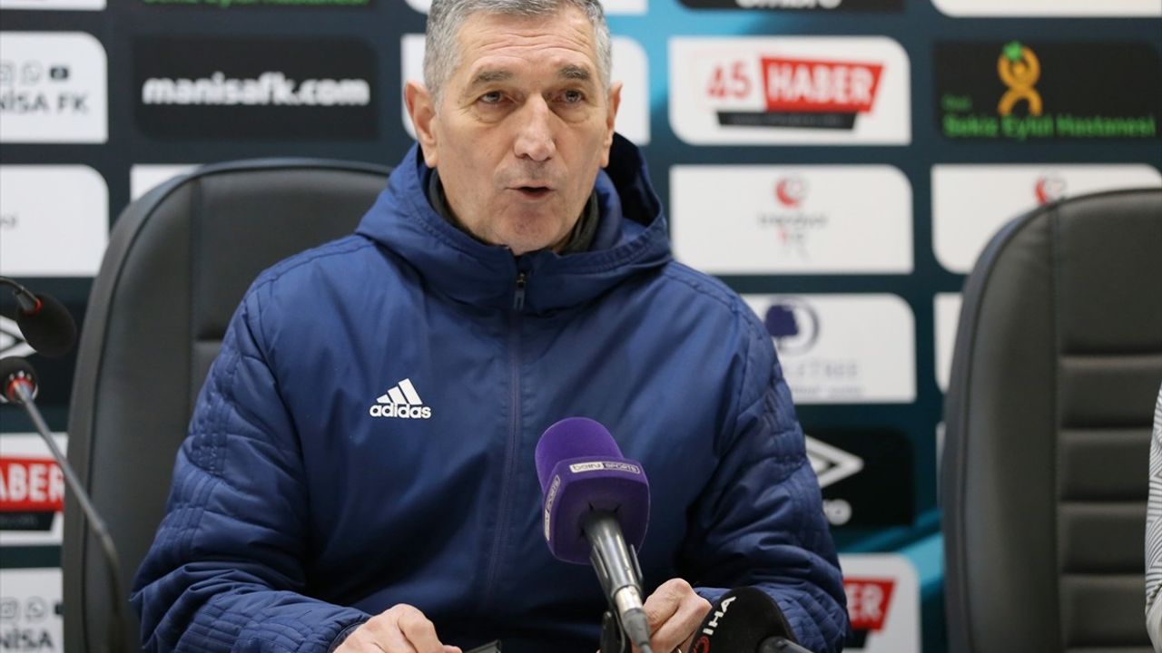 Manisa FK, Iğdır FK'ya 1-0 mağlup oldu: Teknik sorumlulardan değerlendirmeler