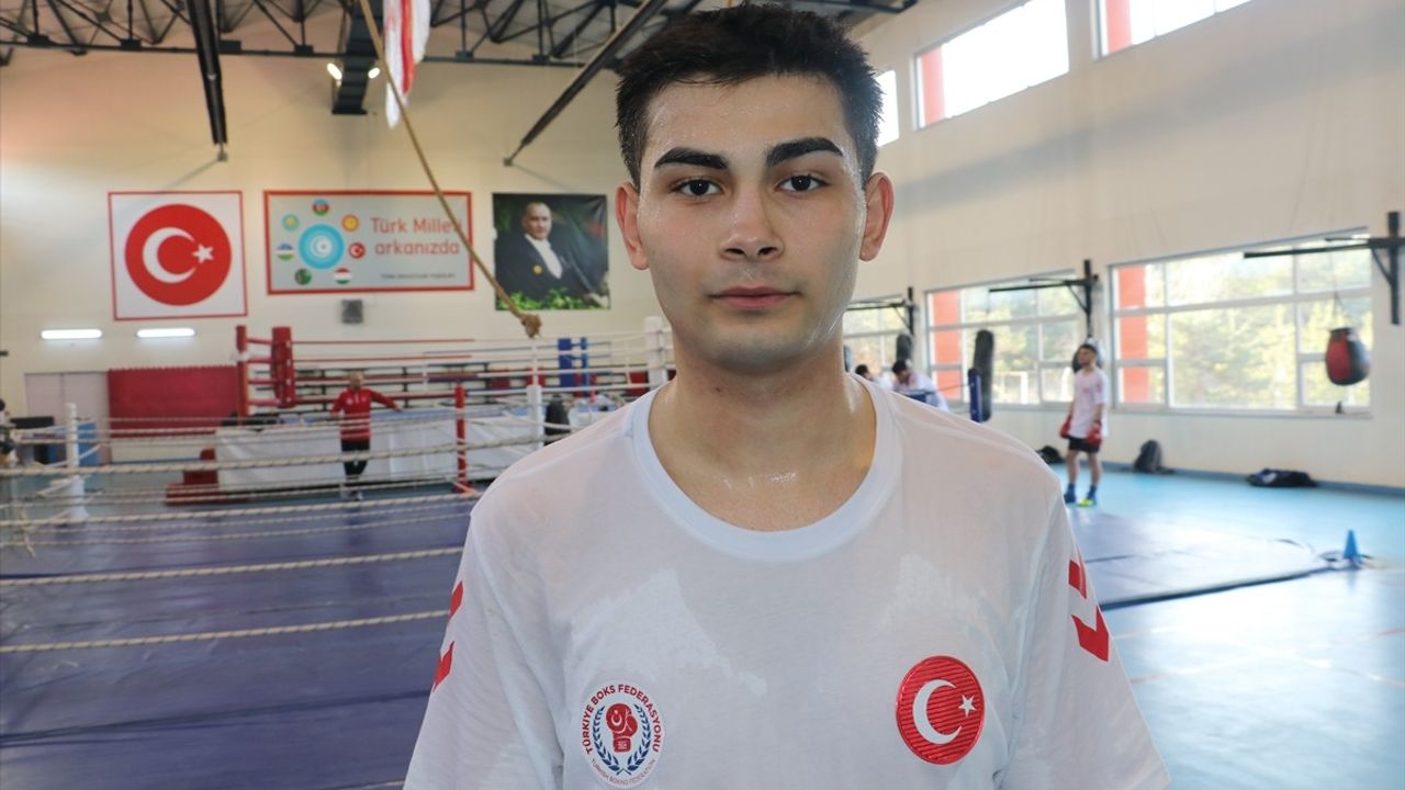 Milli Boksör Tarık Ahmet Çelebi: Hedefim Olimpiyatlarda Altın Madalya