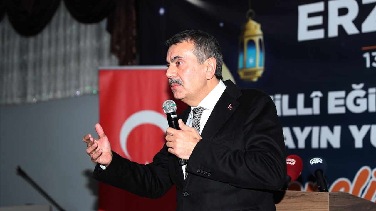Milli Eğitim Bakanı Tekin, Erzincan'da Ramazan Farkındalığı Eğitimini Tanıttı