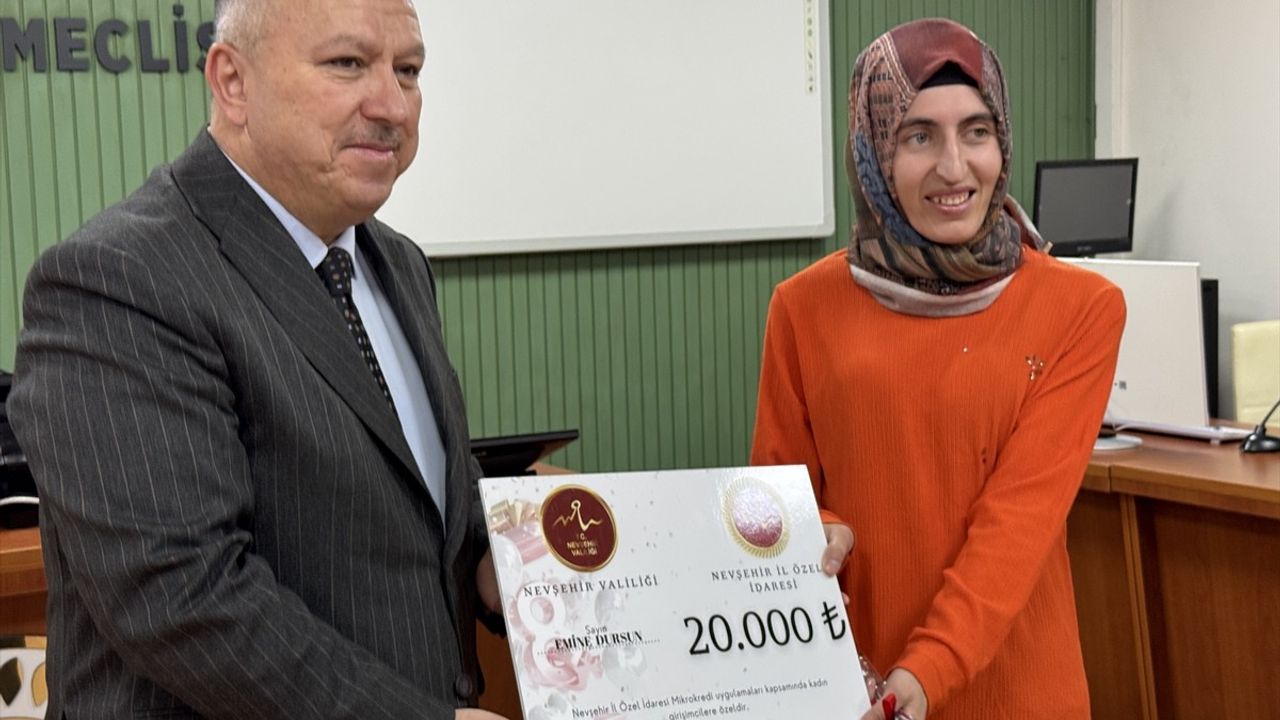 Nevşehir'de 519 Kadın Girişimci Mikrokredi Desteği Aldı