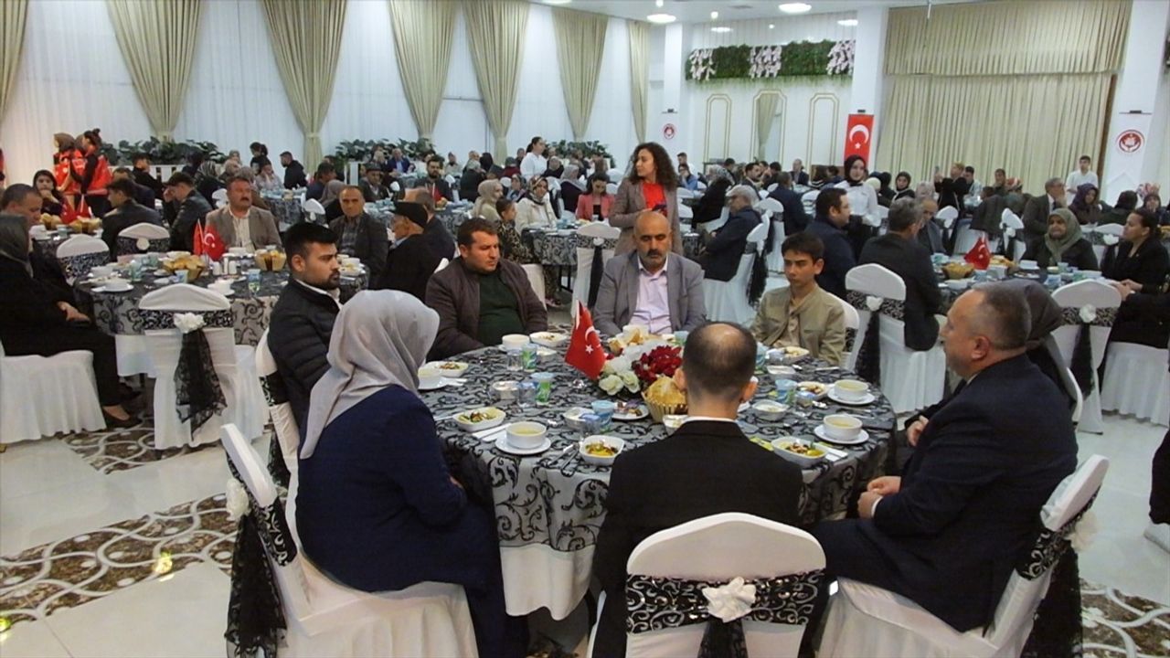 Nevşehir'de Şehit ve Gazi Ailelerine Yönelik İftar Programı Düzenlendi