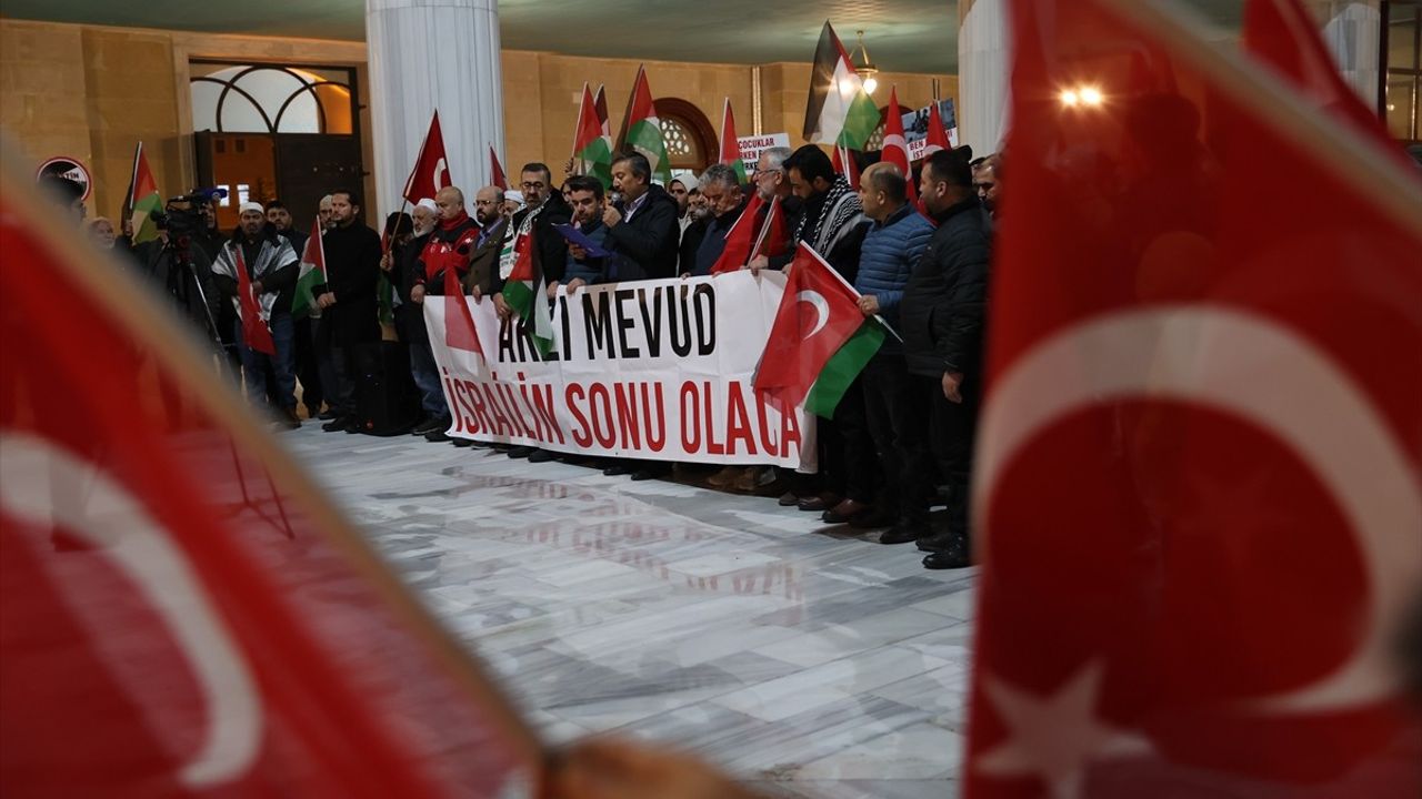 Nevşehir ve Kırıkkale'de İsrail'in Gazze Saldırıları Protesto Edildi