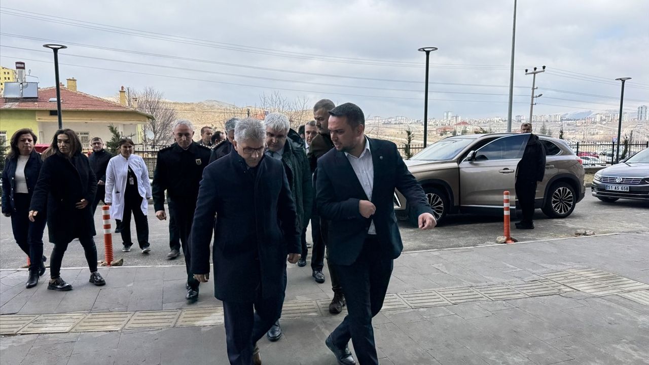 Niğde'de Hasta Tarafından Bıçaklanan Doktorun Sağlık Durumu İyi