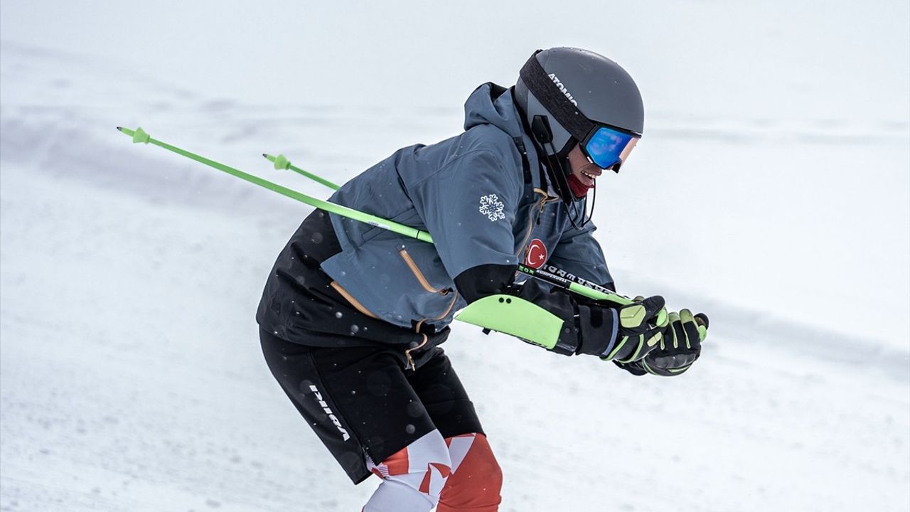 Otizmli İkiz Milli Kayakçılar, Fransa'da Madalya Hedefliyor